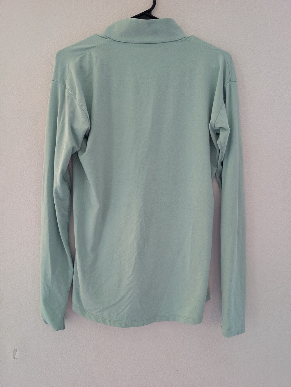 Patagonia Mint Green Women's Long-Sleeve Quarter-Zip - Picture 5 of 6